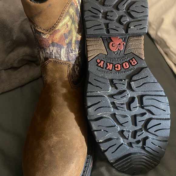 Youth Camouflage Rocky Boots - Picture 2 of 2